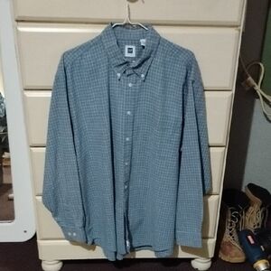 GAP Men's Blue Plaid Button-Down Shirt